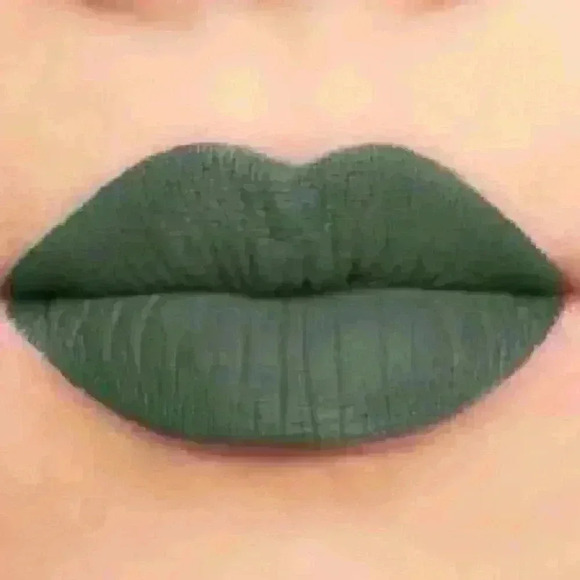 JEFFREE STAR Velour Lip Liner ~ Crocodile Tears ~ NEW IN BOX!~ SOLD OUT COLOR! - Picture 1 of 13